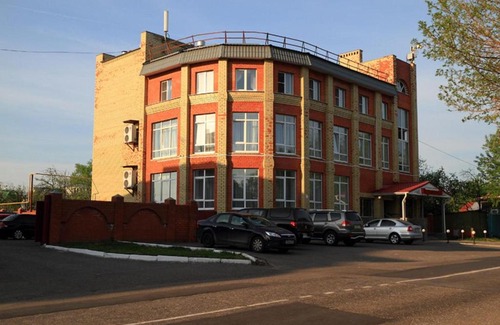 Murom Hotel | Virsaviya Hotel: Pet-Friendly Retreat with Breakfast & Hot Tub