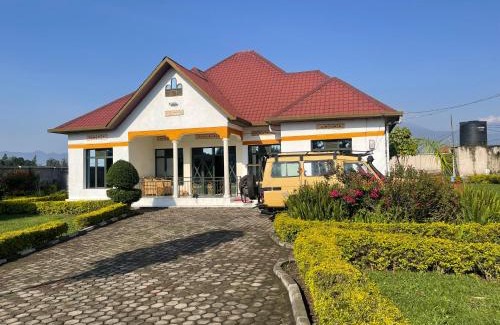 Musanze House | Discover Virunga Homestays: Pet-Friendly & Family-Vibrant