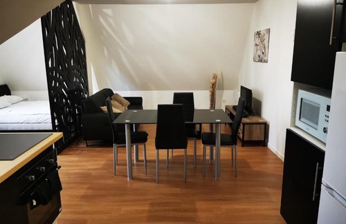 Quartier du Plateau Apartment | Viry-Châtillon: Delightful Apartment in Family-Friendly Setting