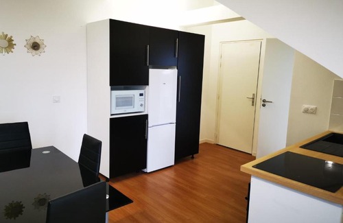 Quartier du Plateau Apartment | Viry-Châtillon: Delightful Apartment in Family-Friendly Setting