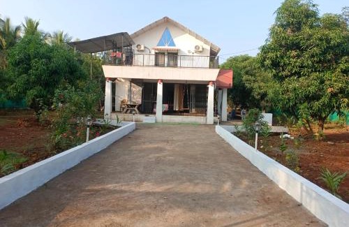 Ulhasnagar House | Relax at Visava Villa with Pool & Pet-Friendly Amenities
