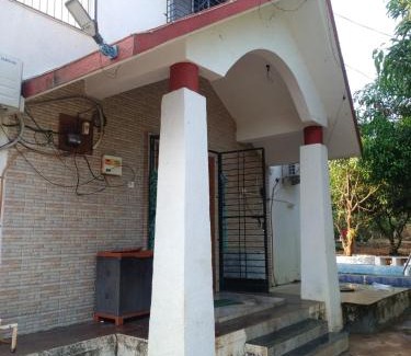 Ulhasnagar House | Relax at Visava Villa with Pool & Pet-Friendly Amenities