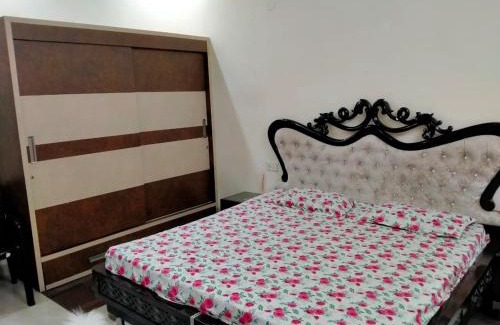 Amritsar House | Outstanding Vishal AC Homestay - Child Friendly Retreat