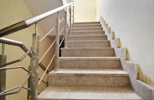 Delhi House | Family-Friendly Stay at Vishramalay 002 Hotel Black Inn
