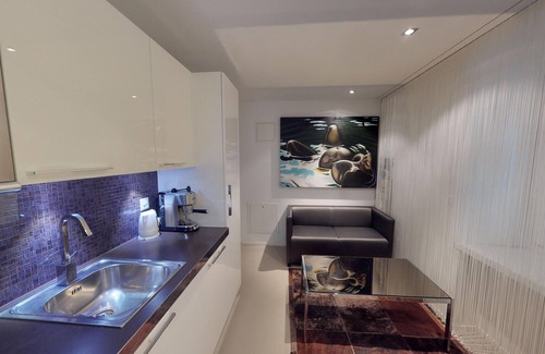 Werd Apartment | Comfortable VISIONAPARTMENTS Zurich with Kitchen & Breakfast