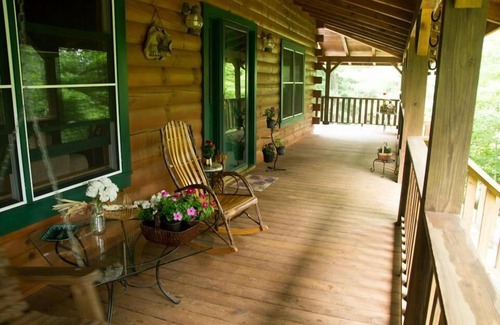 Vein Mountain Cabin | Discover a Family Retreat in the Blue Ridge Mountains