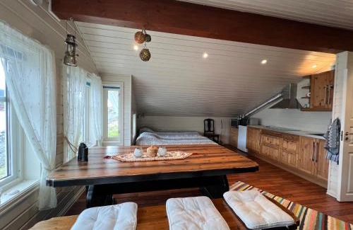 Gibostad House | Experience Cozy Comfort at Leif in Senja - Rated 10/10