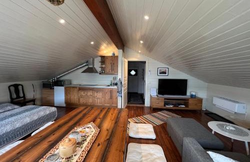 Gibostad House | Experience Cozy Comfort at Leif in Senja - Rated 10/10