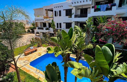 Oued Laou Apartment | Relax in Oued Laou - Jawhara with Oceanfront Pool Views