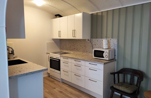 Undredal Apartment | Unwind in Undredal: Oceanfront Retreat with Top Amenities