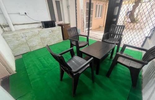 Banjara Hills Apartment | Comfortable Stay at Visitors Lounge by MMG in Banjara Hills