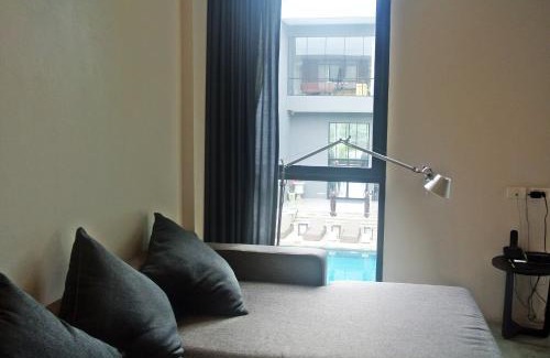Racha Thewa Hotel | Discover Vismaya Suvarnabhumi Hotel with Pool & Spa