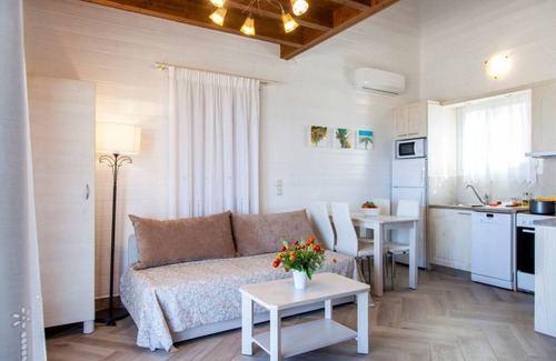 Lefkas House | Relaxing Vissala 2 Paeonia in Chortata with Pool & Breakfast