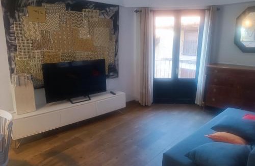 Mora de Rubielos Apartment | Scenic Stay at Vista al Castillo de Mora with 9.5 Rating