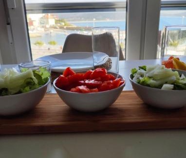 Fisterra Apartment | Scenic Vista al Puerto: Family-Friendly Getaway Awaits