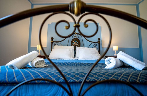 Nubia Bed & Breakfast | Inviting Vista Egadi B&B: Spa, Kitchen & Top-Rated Comfort