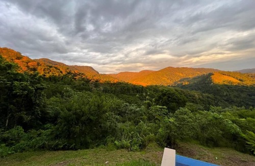 La Banda de Shilcayo House | Vista Escalera Lodge: A Family and Pet-Friendly Retreat