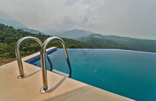 La Banda de Shilcayo House | Vista Escalera Lodge: A Family and Pet-Friendly Retreat