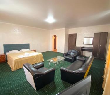 Turkestan Hotel | Family-Friendly Vista Hotel: A Budget Getaway Awaits You
