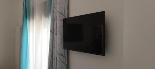 Pescate Apartment | Exceptional Comfort at Vista Lago Lecco - Neiade Guest House