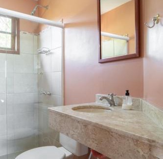 Albatroz House | Stunning Ocean View Steps from the Beach - Guest Rated 9/10