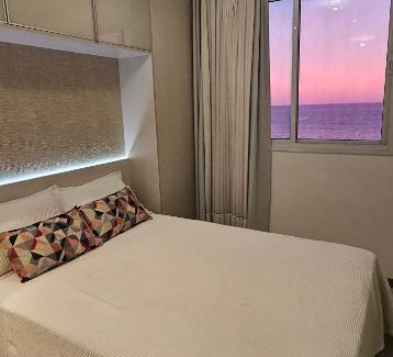 Praia de Itaparica Apartment | Oceanfront Escape at Vista para a Orla de VV - 4 Stars