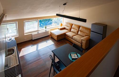 Itri Apartment | Experience Oceanfront Bliss at Vista Paradiso 2