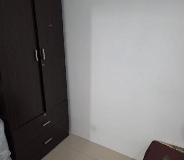 Kampung Puah Seberang Apartment | Relax at Vista Residences Sentul with Pool Access