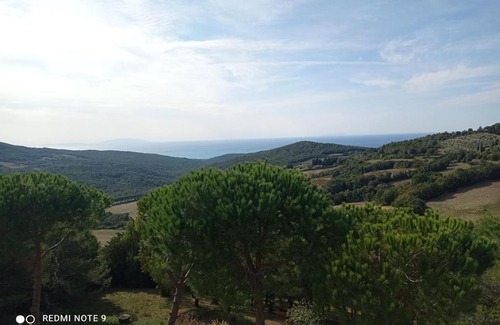 Nibbiaia House | Idyllic Views of the Tuscan Archipelago Islands Await