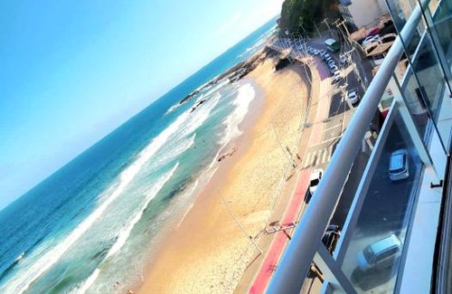 Rio Vermelho Apartment | Unforgettable Vista Top in Ondina with Oceanfront Spa