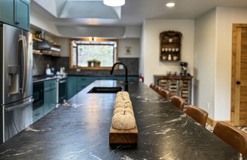 Buena Vista House | Serene Vista Verde Hideaway with Family-Friendly Amenities