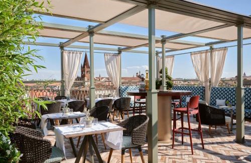 Citta Antica Hotel | Elegant Vista Palazzo: 5-Star Retreat with Spa & Pool