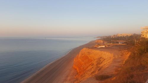 Lo Rufete Apartment | Oceanfront Vistamar Apartamento B with Pool & Kids Amenities