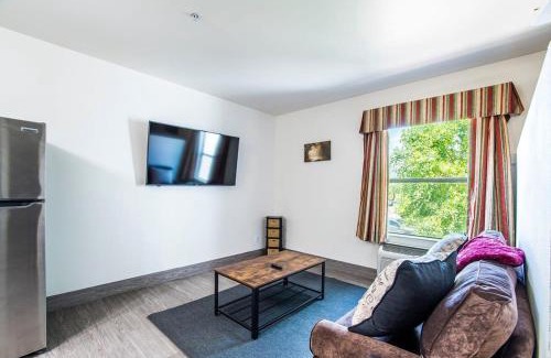 Sierra Vista Apartment | Explore Vistas 216: Renovated Retreat in Sierra Vista