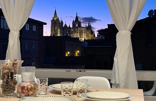 Leon Apartment | Experience El Mirador de San Guillermo with Cathedral Views