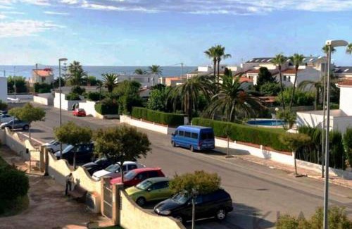 Vinaros Apartment | Scenic Ocean Views and Relaxation Await You