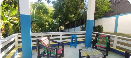 Urbanizacion Raul Ruiz House | Serene Cabaña Vistas del Bosque with Private Pool