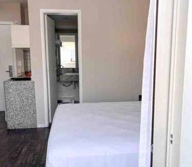 Sao Luiz Apartment | Comfortable Apartments in Belo Horizonte with Pool Access