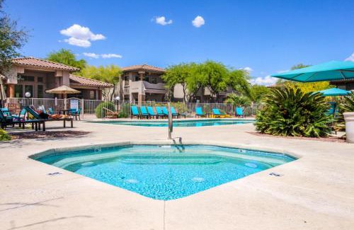 Rancho Vistoso Apartment | Vistoso Resort Casita #136: Poolside Relaxation Awaits