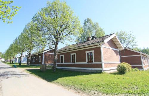 Mikkeli Resort | Pet-Friendly Visulahti Cottages with Oceanfront Views