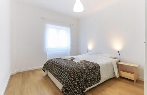 Cacilhas Apartment | River View Hotel Vita Portucale: Family-Friendly Retreat