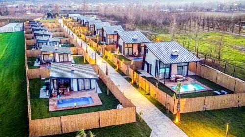 Kartepe Villa | Relaxing Vital Göl Sapanca Bungalows with Private Pool & Beach
