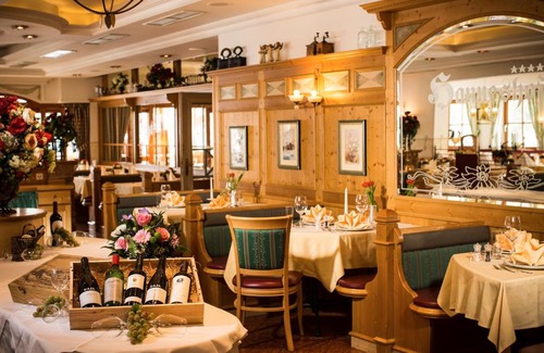 Filzmoos Hotel | Relax at Vital - und Wellnesshotel Hanneshof: 4-Star Escape