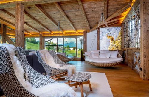 Going am Wilden Kaiser Hotel | Experience Comfort at Hotel Sonnenhof: 4-Star Oceanfront Retreat