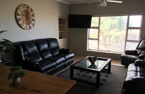 Gouritz Apartment | Vitamine Sea-Selfcatering Unit #1@ Gouritsmond , Western Cape...with ocean views
