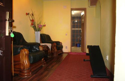 Sector 4 Apartment | Modern Oceanfront Apartment with Private Pool for 4 Guests