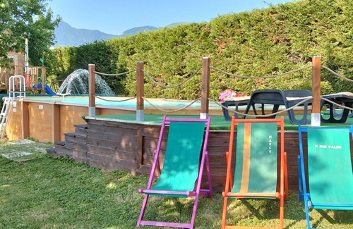 Frontone Apartment | Discover Viti Attic: Views of Frontone Castle Awaits
