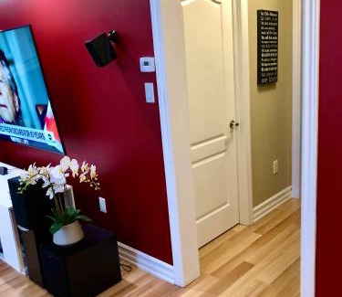 Dartmouth House | Vito Place: Family-Friendly Stay with a 9.4 Rating