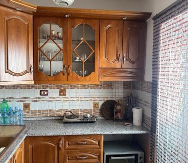 Sakës Apartment | Pet-Friendly Vito's Apartment: A Family Retreat Awaits