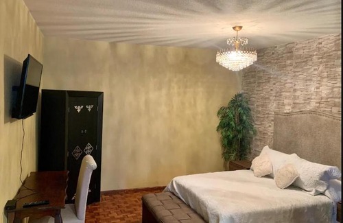 Downtown Queretaro Apartment | Vitrales: Family-Friendly, Pet Welcoming Hotel Experience